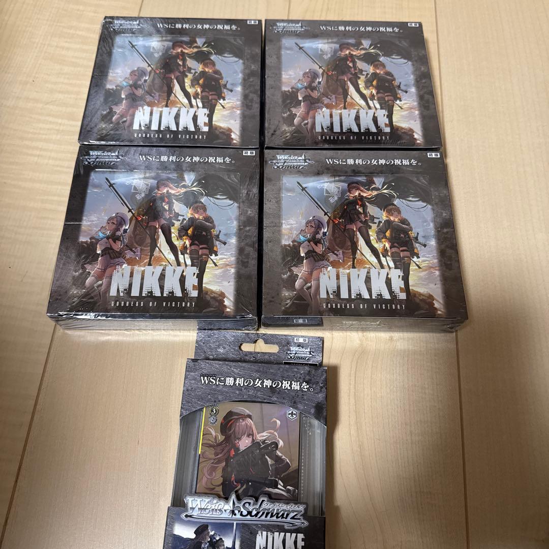 ヴァイスシュヴァルツNIKKE: 未開封4ボックス＋トライアルデッキセット