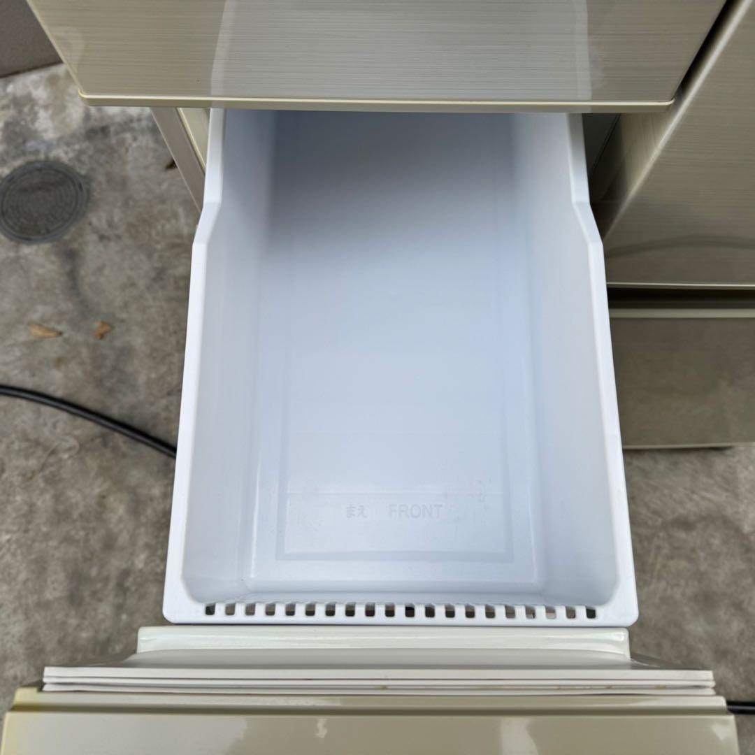 89⭐️日本製★2019年製★シャープ　冷蔵庫　6ドア　大型　自動製氷　大容量