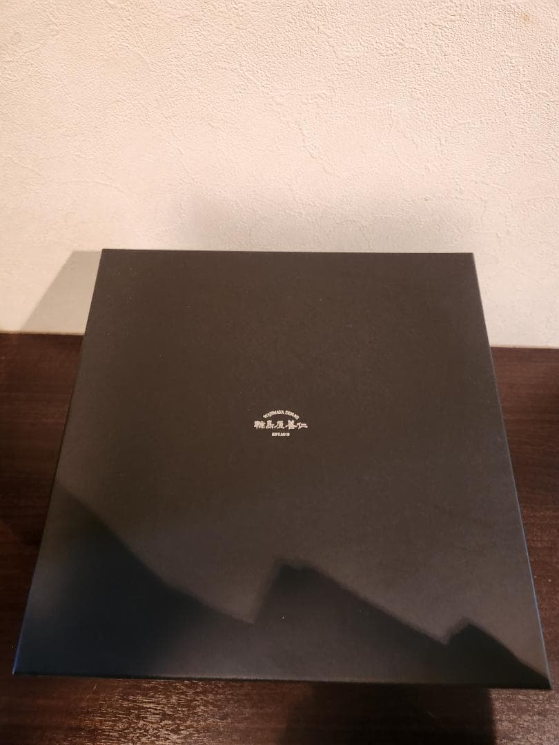 NYです。　　　　輪島塗善人　ワインクーラー