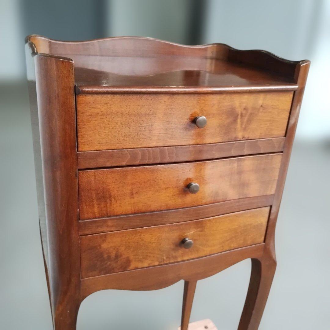 アンティーク　猫足　三段引出し　サイドキャビネット　ナイトキャビネット
