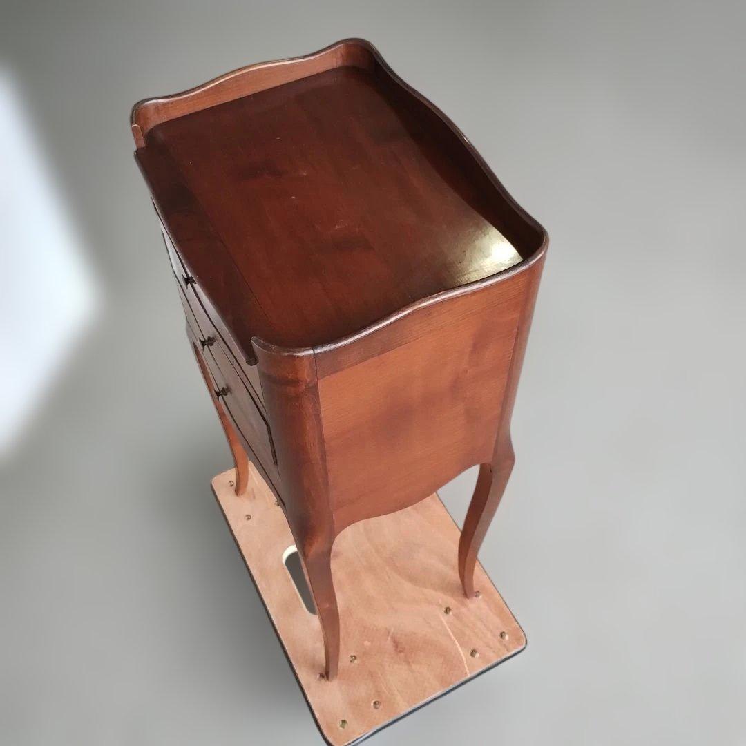 アンティーク　猫足　三段引出し　サイドキャビネット　ナイトキャビネット