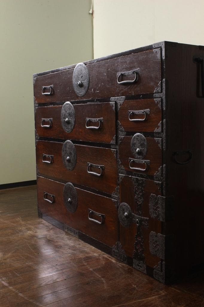 最上地方の衣装箪笥 丸金具 時代箪笥/古民家/チェスト/収納/無垢材/古家具