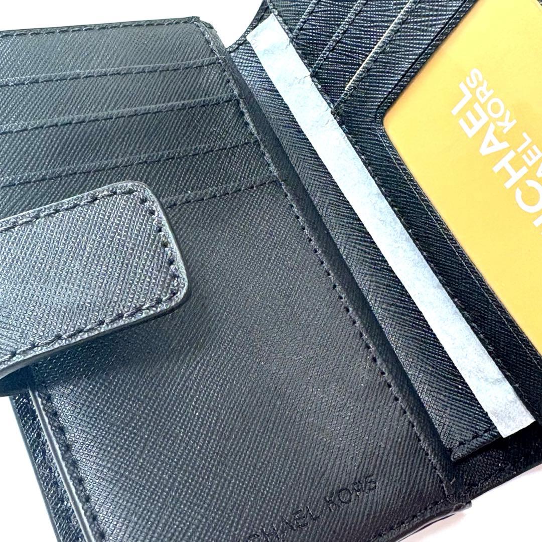 ⭐︎ 【新品、未使用品】※タグ付き♪かわいい♡マイケルコース 2つ折り財布ブラック