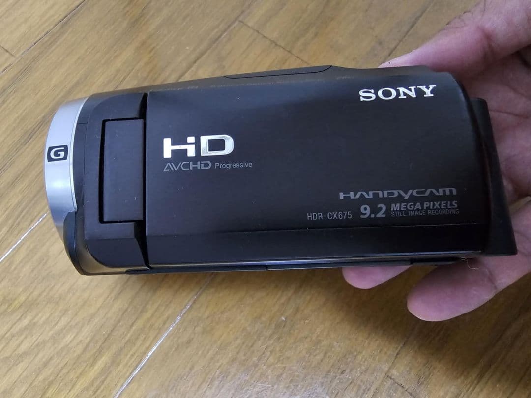 ビデオカメラ HDR-CX675