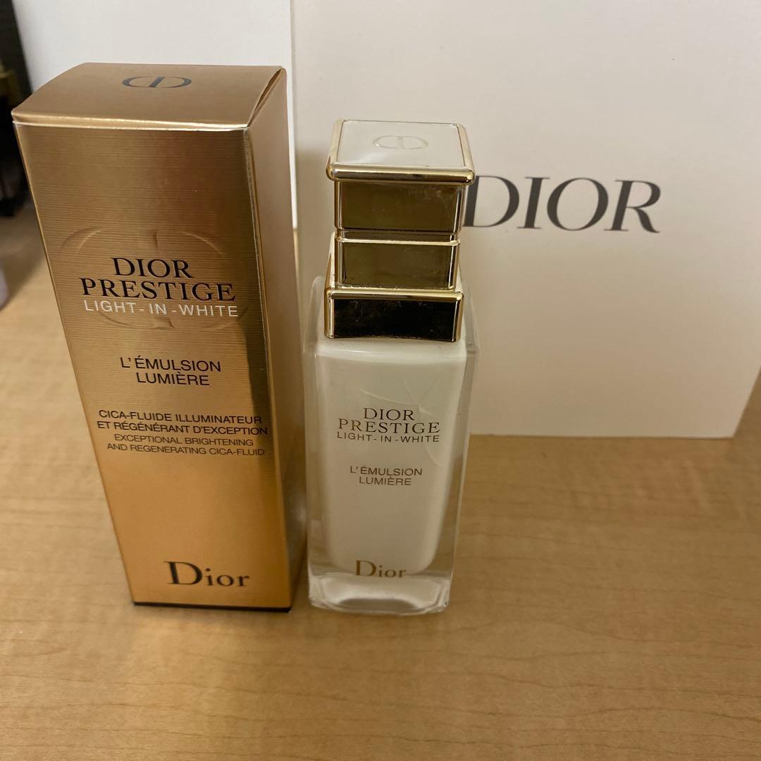 Diorプレステージ ホワイトリンクルエマルジョン ルミエール50mL