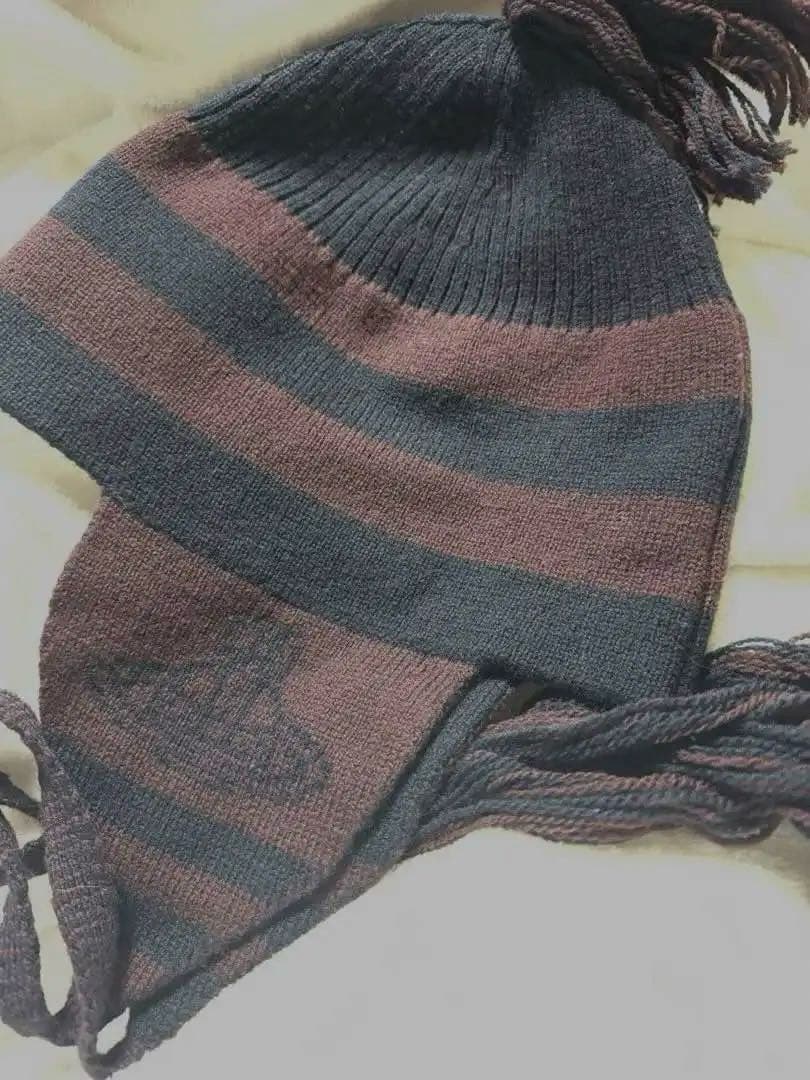 【完売品】ヴィヴィアン　ウエストウッド　ORB フラップ付ワッチ