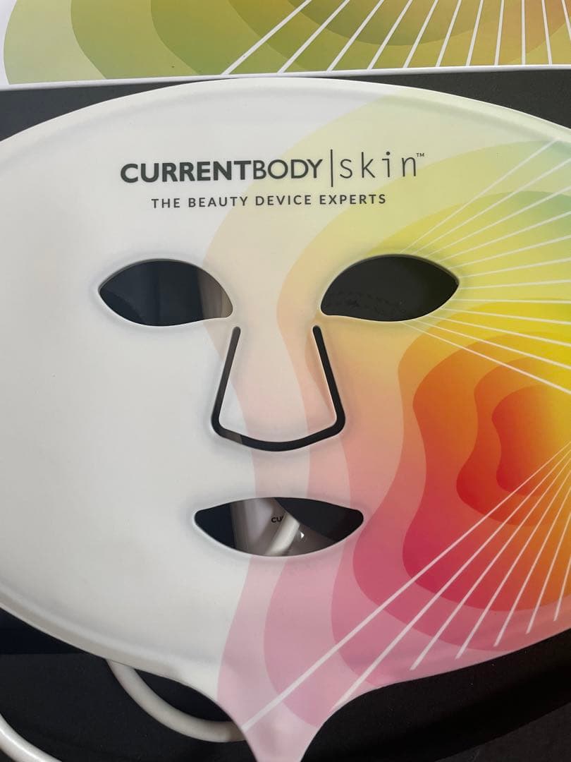 なおです♡CURRENTBODY 4-in-1 LED Face Mask