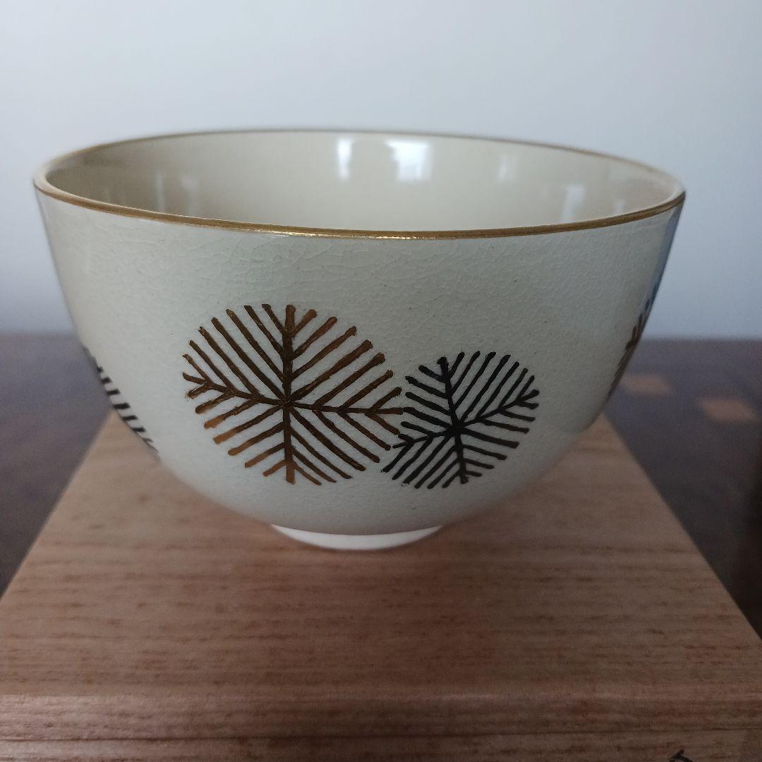 ✨【金銀唐松　茶碗】琴浦　桐山造　 茶碗 陶器 共箱・共布付
