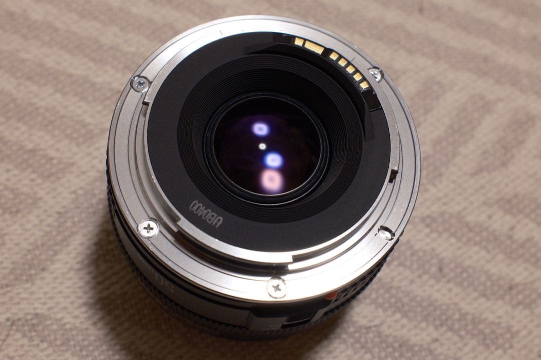 値下げしました　Canon EF 50mm f/1.8レンズ