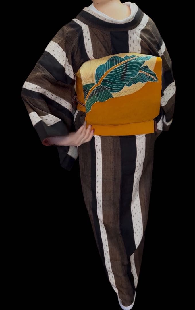 ゲリラSALE！逸品 新品仕付け糸つき正絹紬 縦縞 十字絣 縮緬地名古屋帯セット