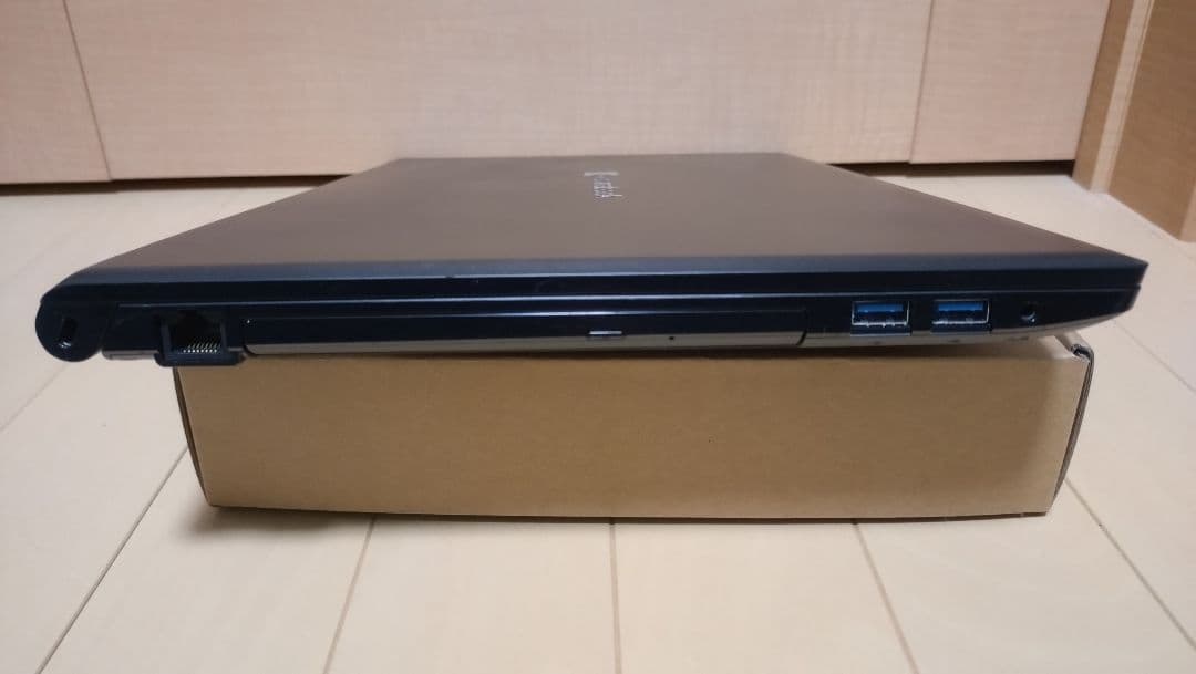 dynaBook　B65/HS 11世代 i7　SSD1TB　メモリ16GB