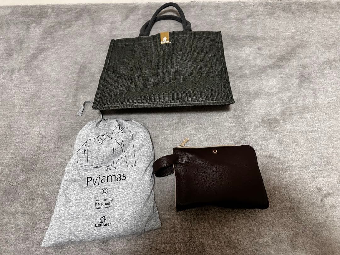 新品 エミレーツ航空 ファーストクラス アメニティ