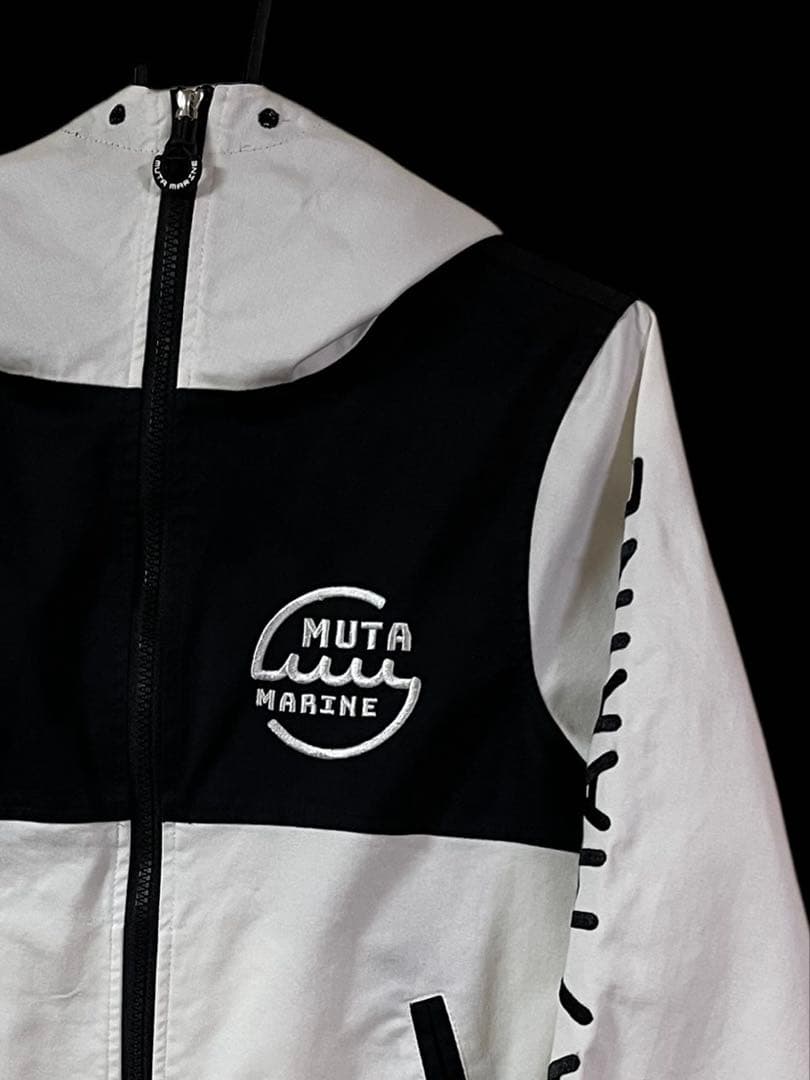 muta MARINE フーデッドパーカー ジャケット 刺繍ロゴ 白×黒 0