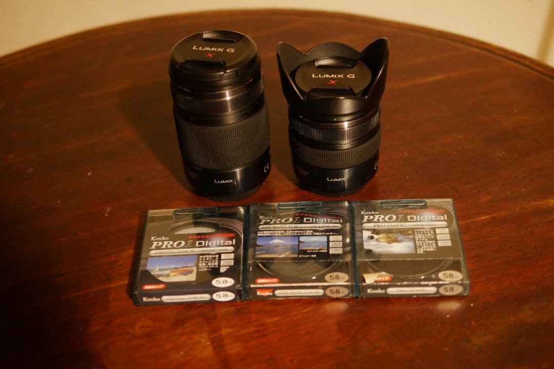 Lumix 大三元レンズ GX Vario 12-35 35-100 f2.8