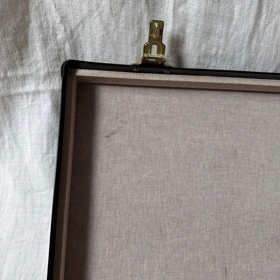 グローブトロッター大型黒いキャリーケース