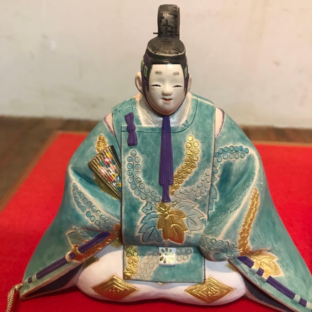 美品　陶器　雛人形　男雛　女雛　細工が細かく丁寧な作り　ひな祭り　台座付き