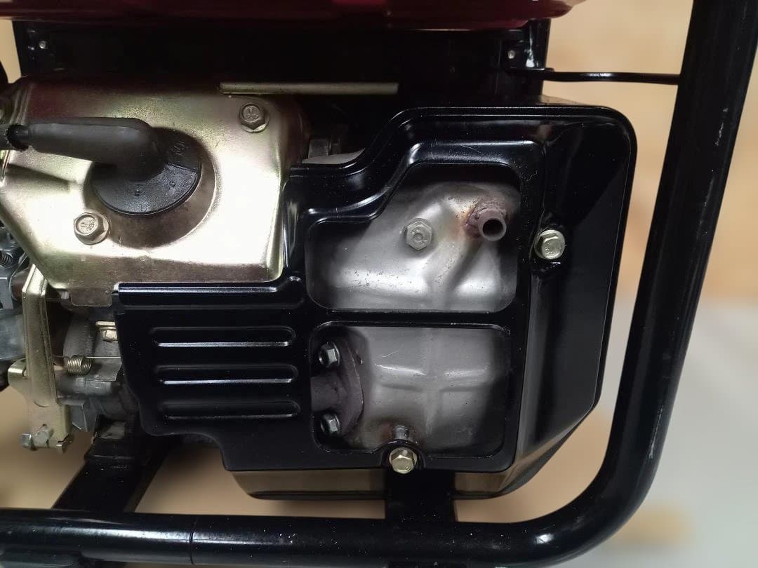 HONDA　ホンダ　エンジン発電機　EP600H