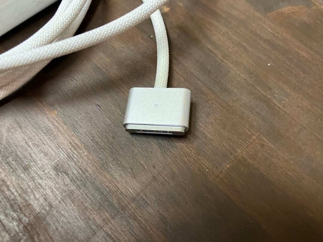 美品 MacBook Pro M3 16GB 1TB SSD US配列キーボード