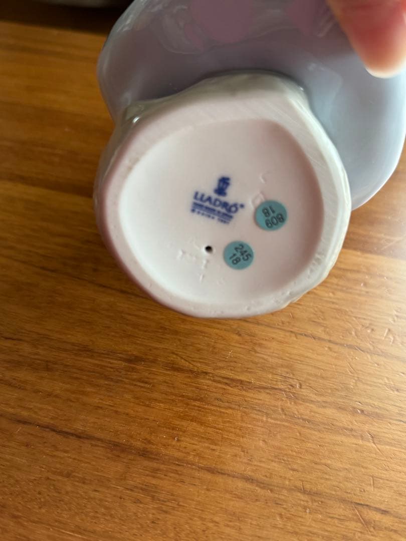 LLADRO リヤドロ・花の香りに包まれて　置物