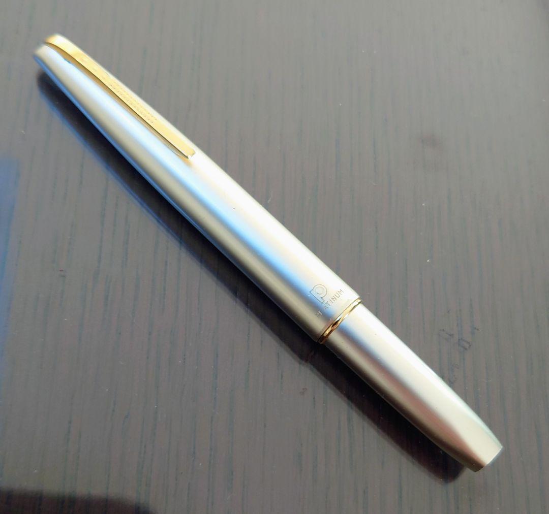 プラチナ　万年筆　シャンパンゴールド/ピンク　ペン先18K-750