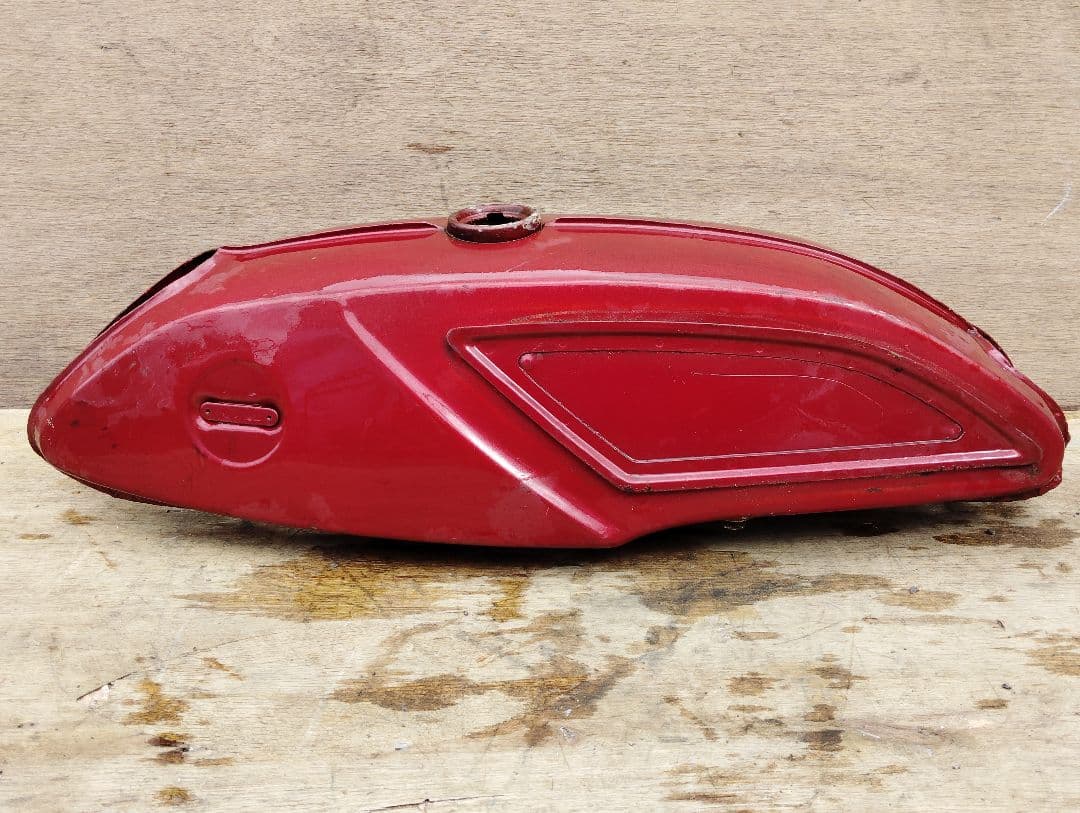 スズキ　T90/125　ウルフ用　純正ガソリンタンク