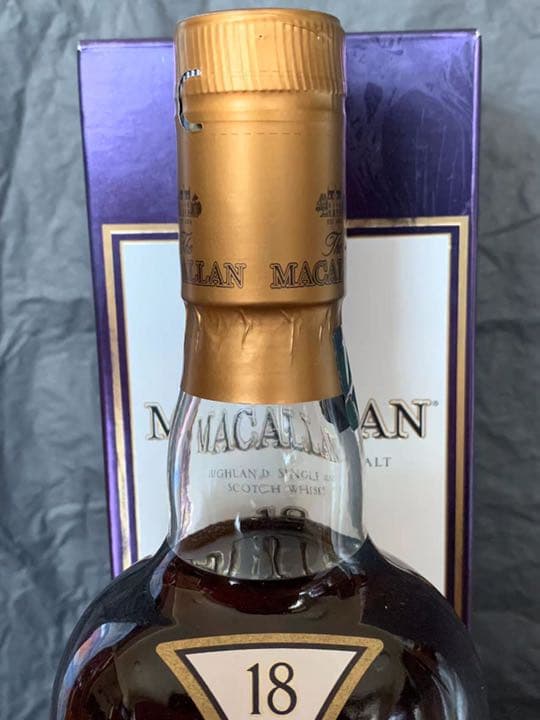 マッカラン18年  旧　2017  700ml箱付き