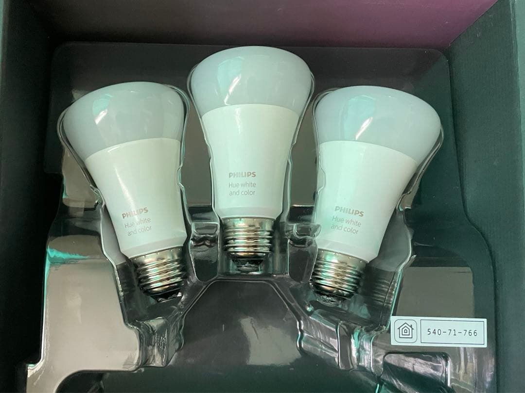 PHILIPS Hue White and Color LED電球 3個セット