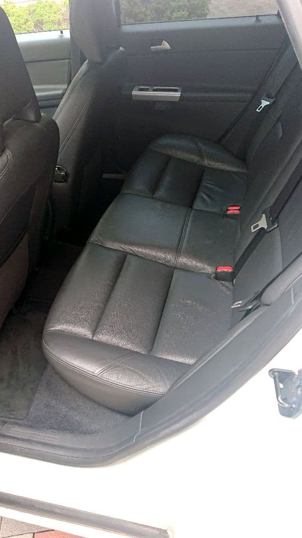 ボルボ V50 クラシック HDDナビ 革シート サンルーフ 予備検対応