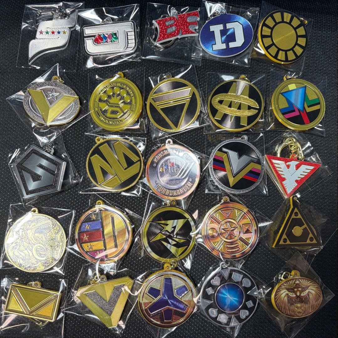 全スーパー戦隊展　トレーディンググリッターアクリルキーホルダー　全50種