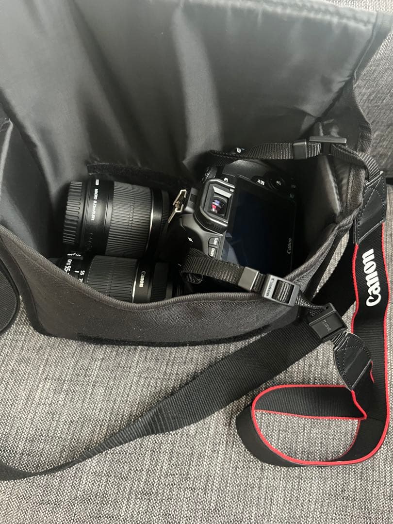 デジタル一眼レフカメラ　Canon EOS kissX7