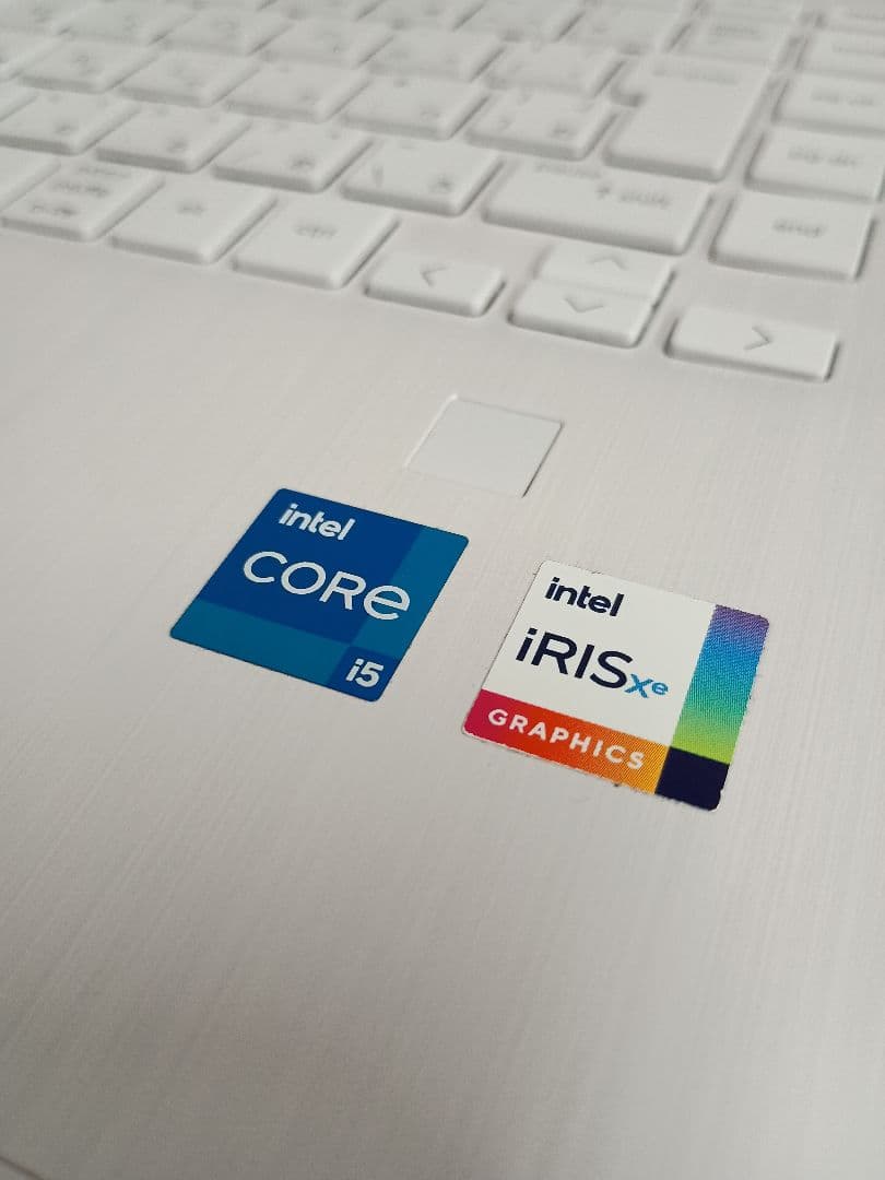 HP Laptop 14s-dq5089TU ホワイト 本体 ACアダプター付き