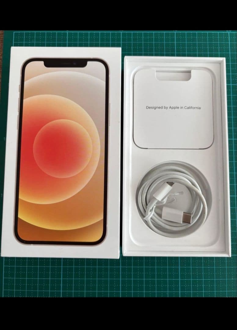 Apple iPhone 12本体 ホワイト 64GB【訳あり】