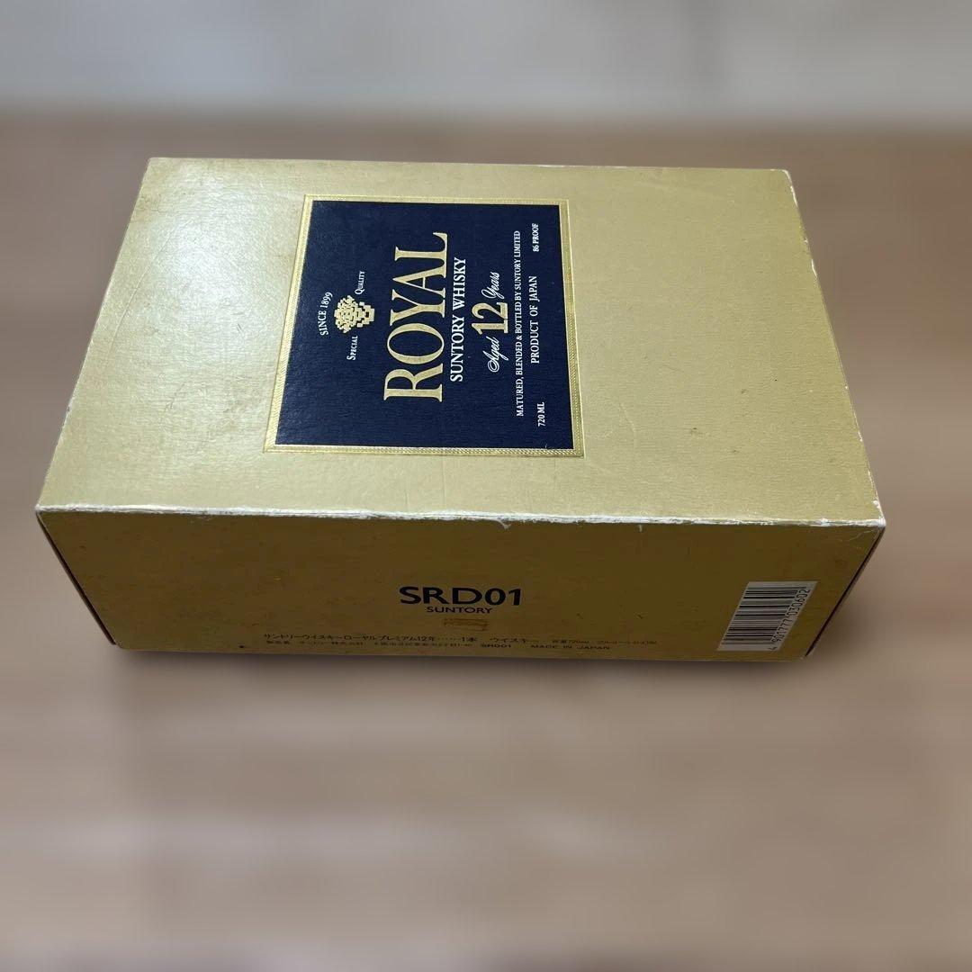 未開封✨️サントリーウイスキーローヤルプレミアム12年 720ml