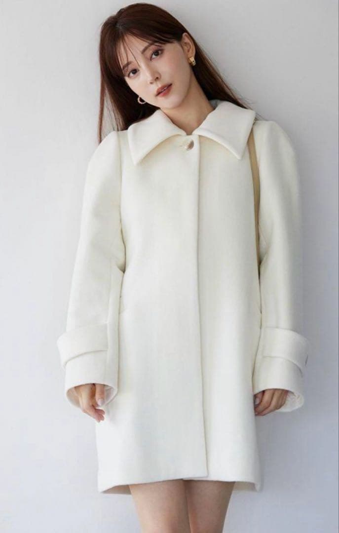 ホワイト　スナイデル　コート