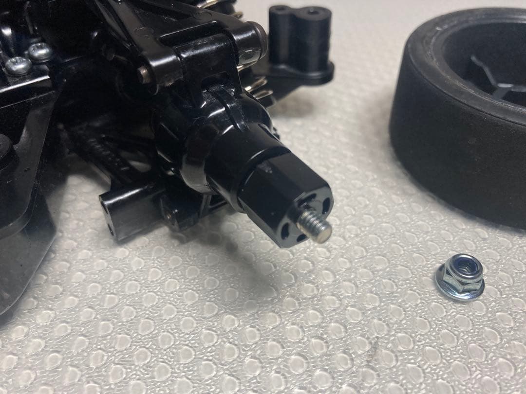 タミヤ　TT-02シャーシ　NISSAN GT-Rボディ付き