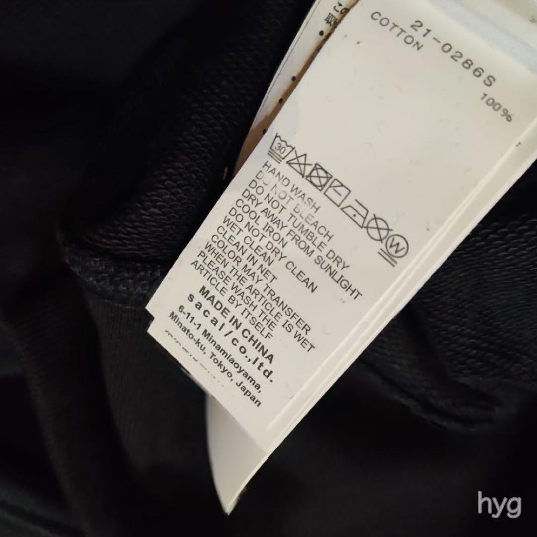 【新品未使用】Sacai × Kaws フーディー サイズ3