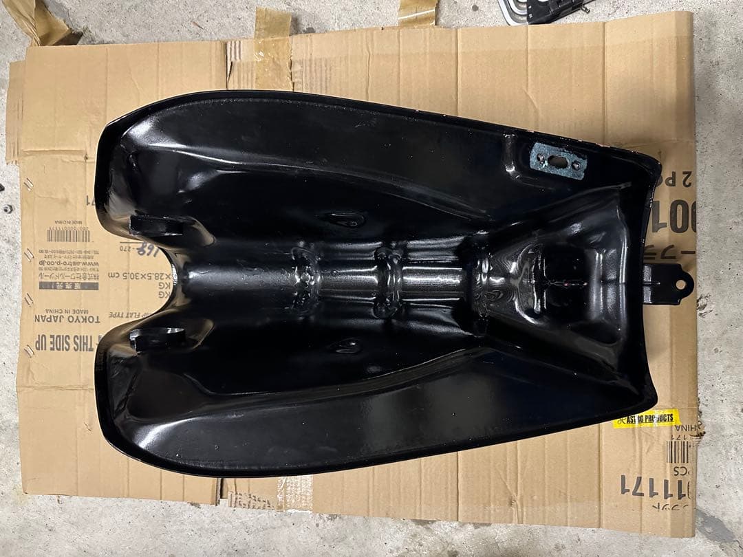 kawasaki z400fx タンク テールカウル