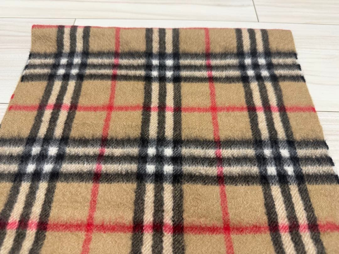 バーバリー　カシミヤ　マフラー　ベージュ　ノバチェック