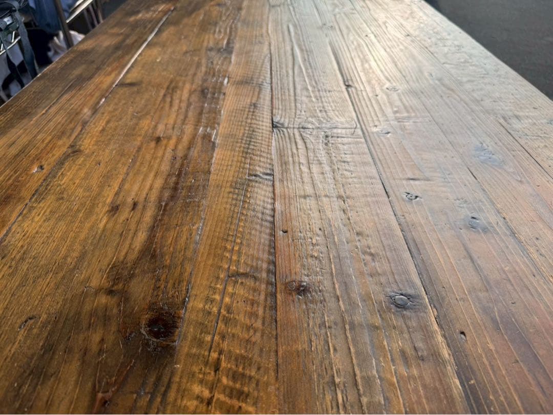 い*ら様 SI18 チェスターフィールドダイニングテーブル