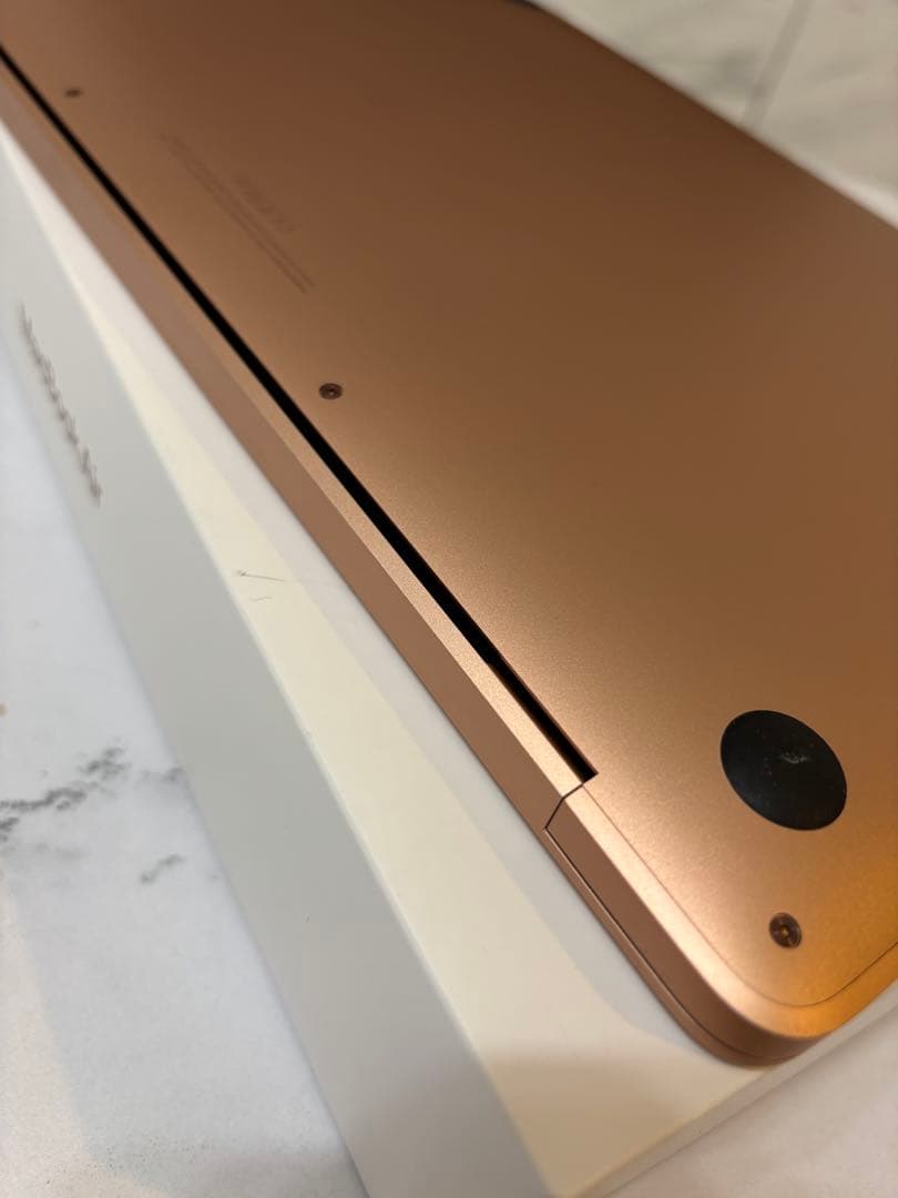 【美品・箱完備】MacBook Air ゴールド 13inch 256GB