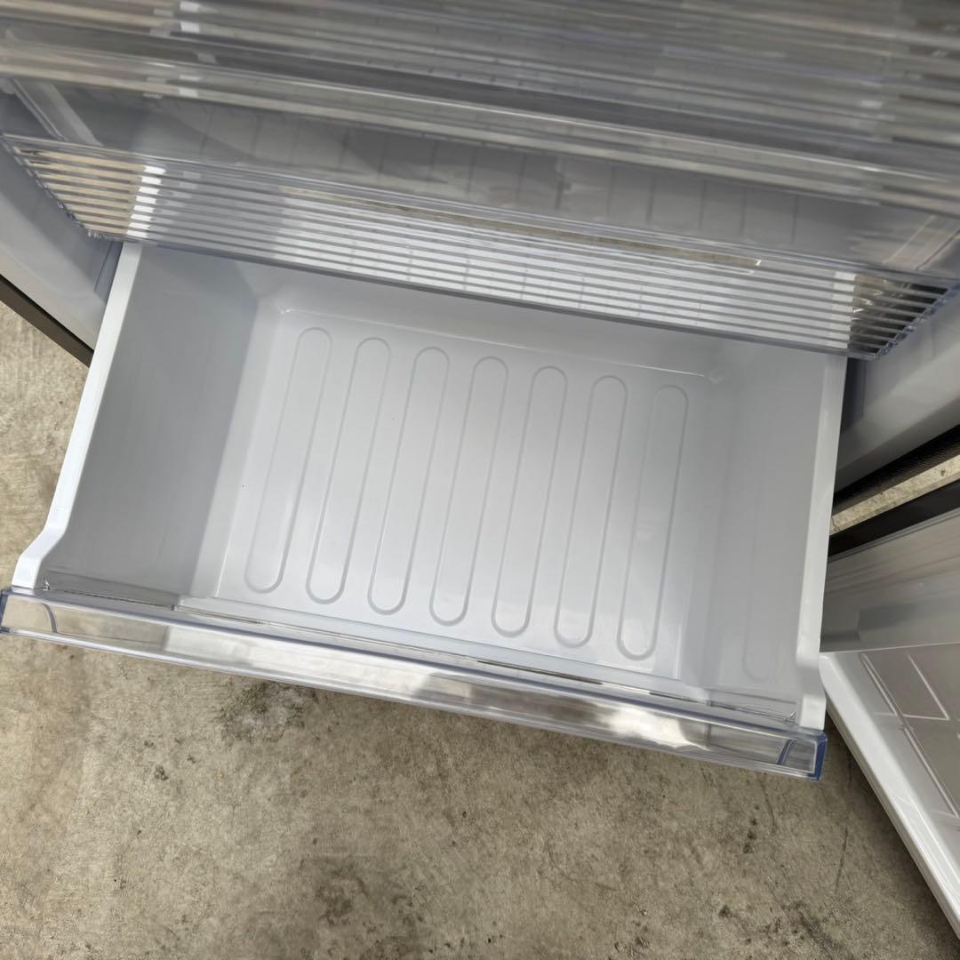 77⭐️2023年製美品★シャープ　冷蔵庫　ブラウン　大型　2ドア　280L