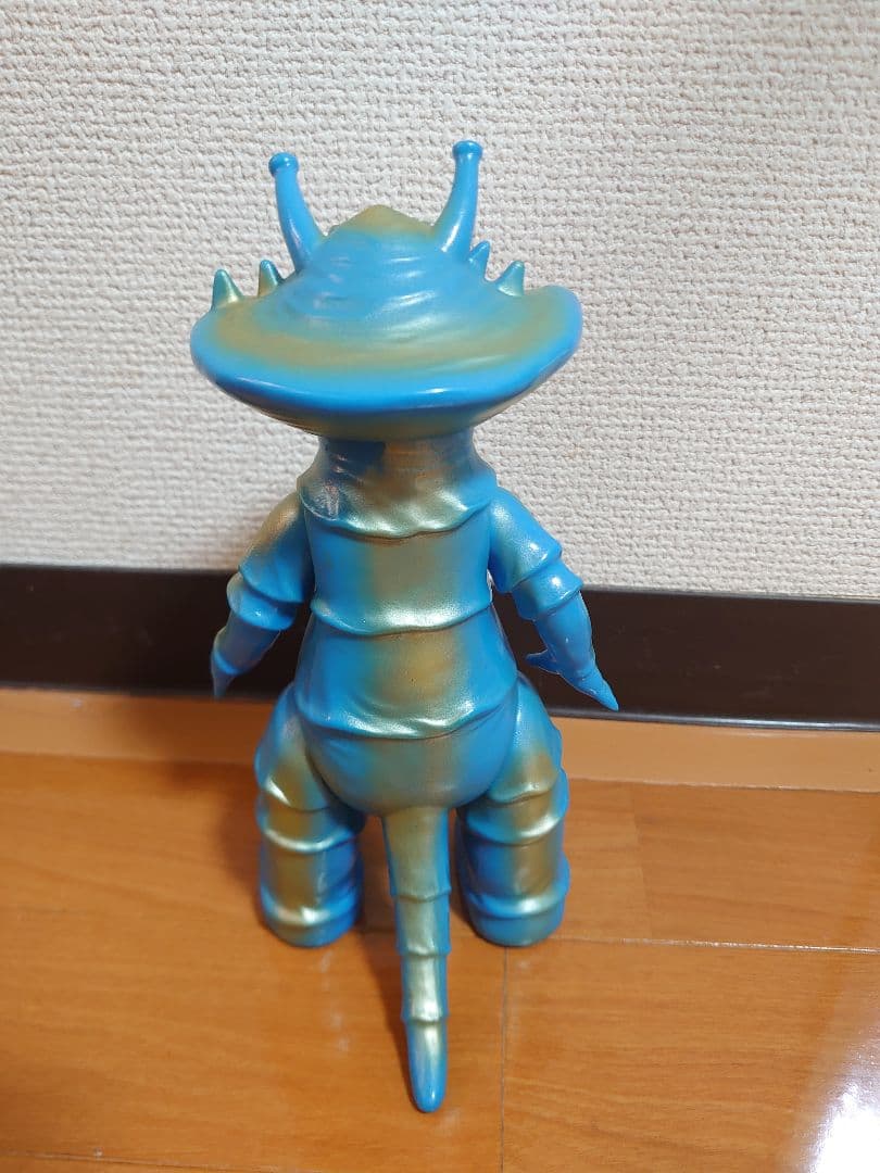 ブルマァク　復刻　カネゴン　ソフビ　怪獣　ウルトラQ　ウルトラマン　フィギュア
