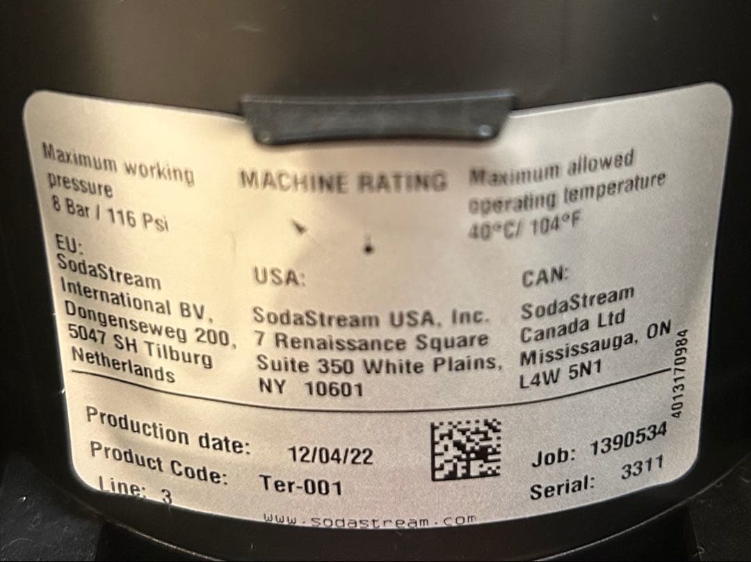 sodastream TERRA 炭酸水メーカー CO2ボンベ付き　黒
