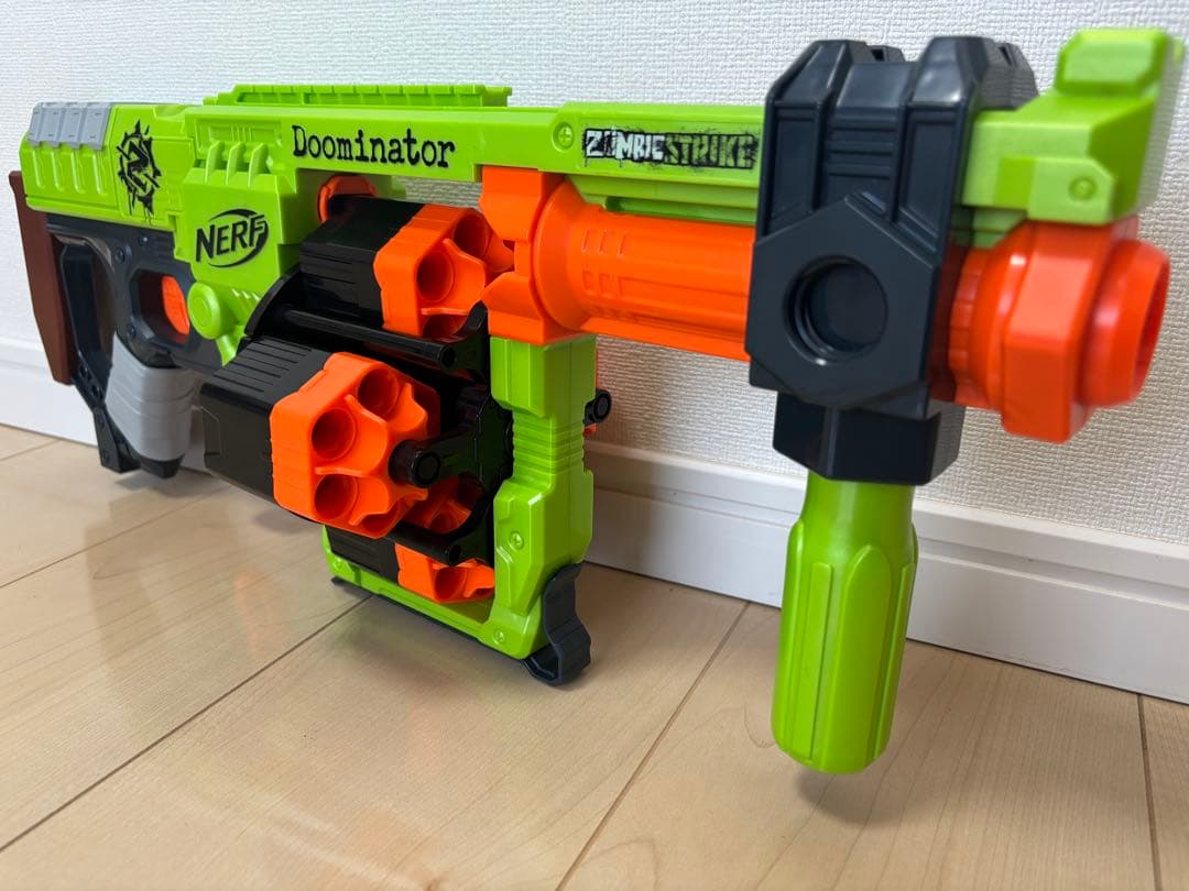 フ*★様 レア　nerf ナーフ　ゾンビストライク　ドゥーミネーター　オレンジト