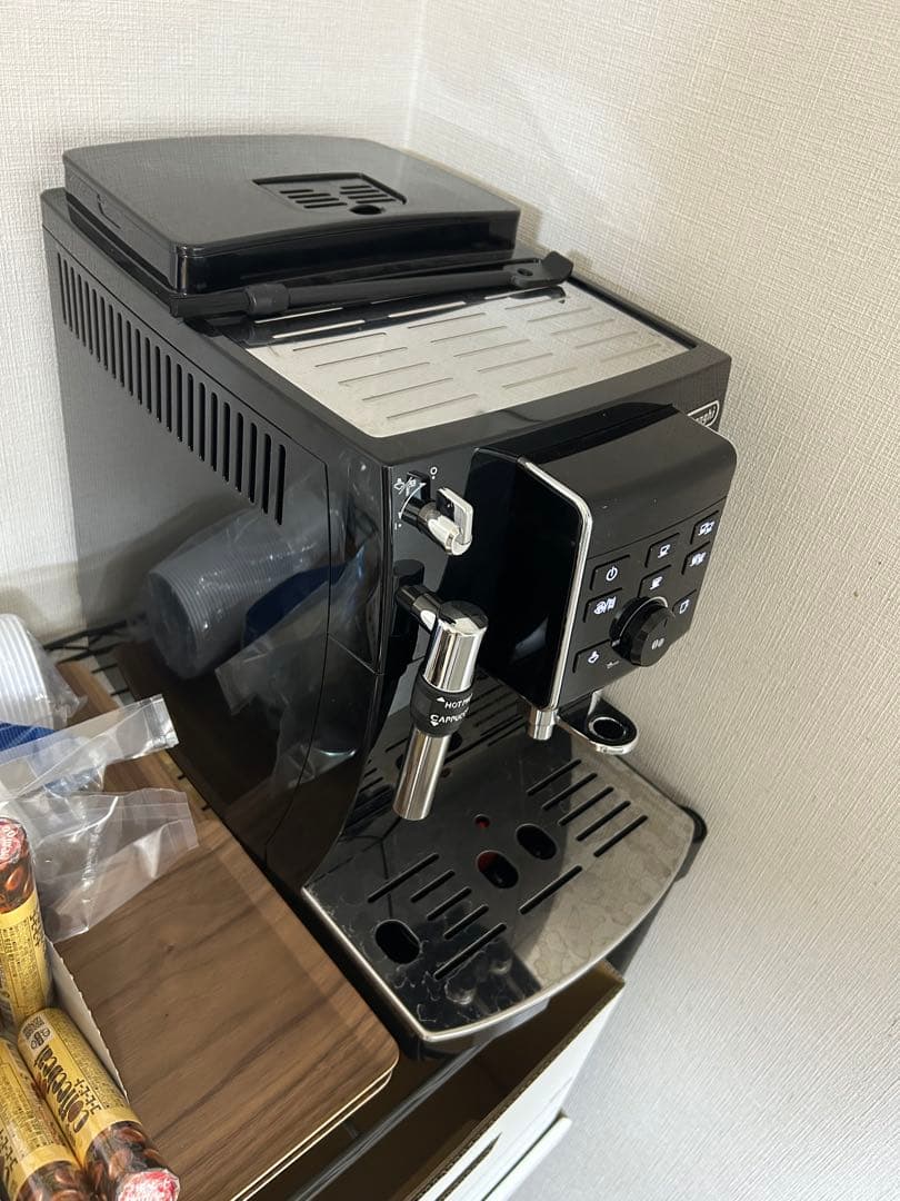 DeLonghi Magnifica S コーヒーマシン （ゆうやさん専用）
