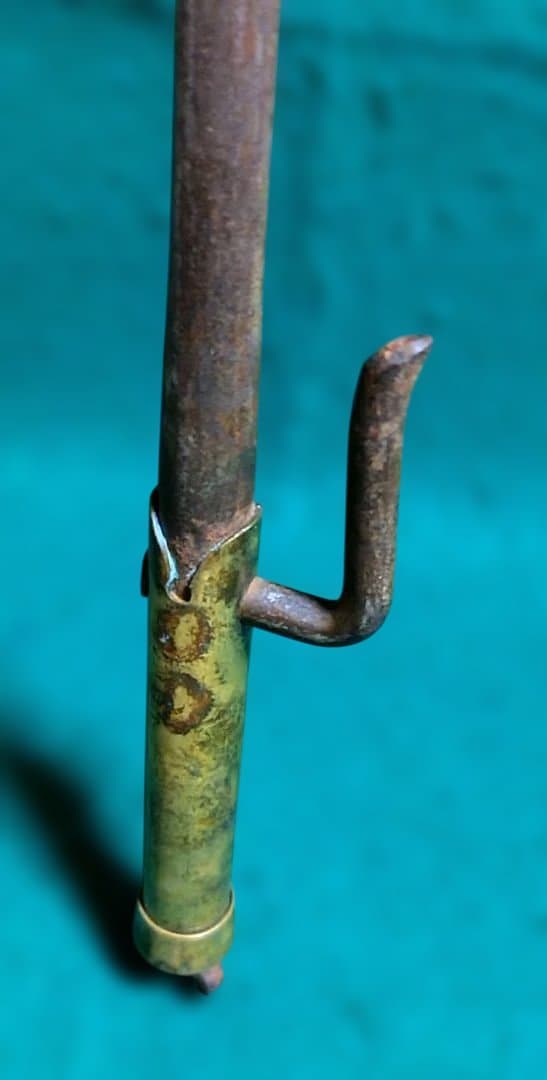 真鍮と鉄製のフック付き棒 　十手　時代物
