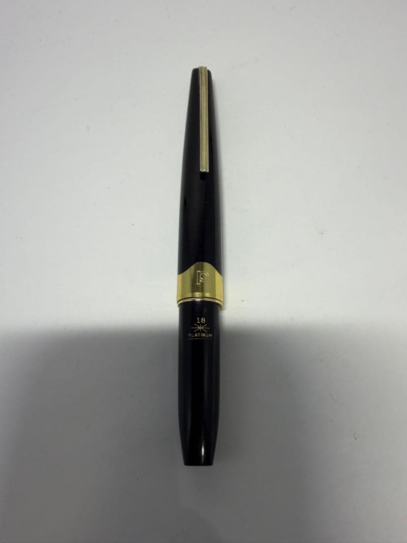 PLATINUM プラチナ 万年筆 18K 中字 ブラック×ゴールド