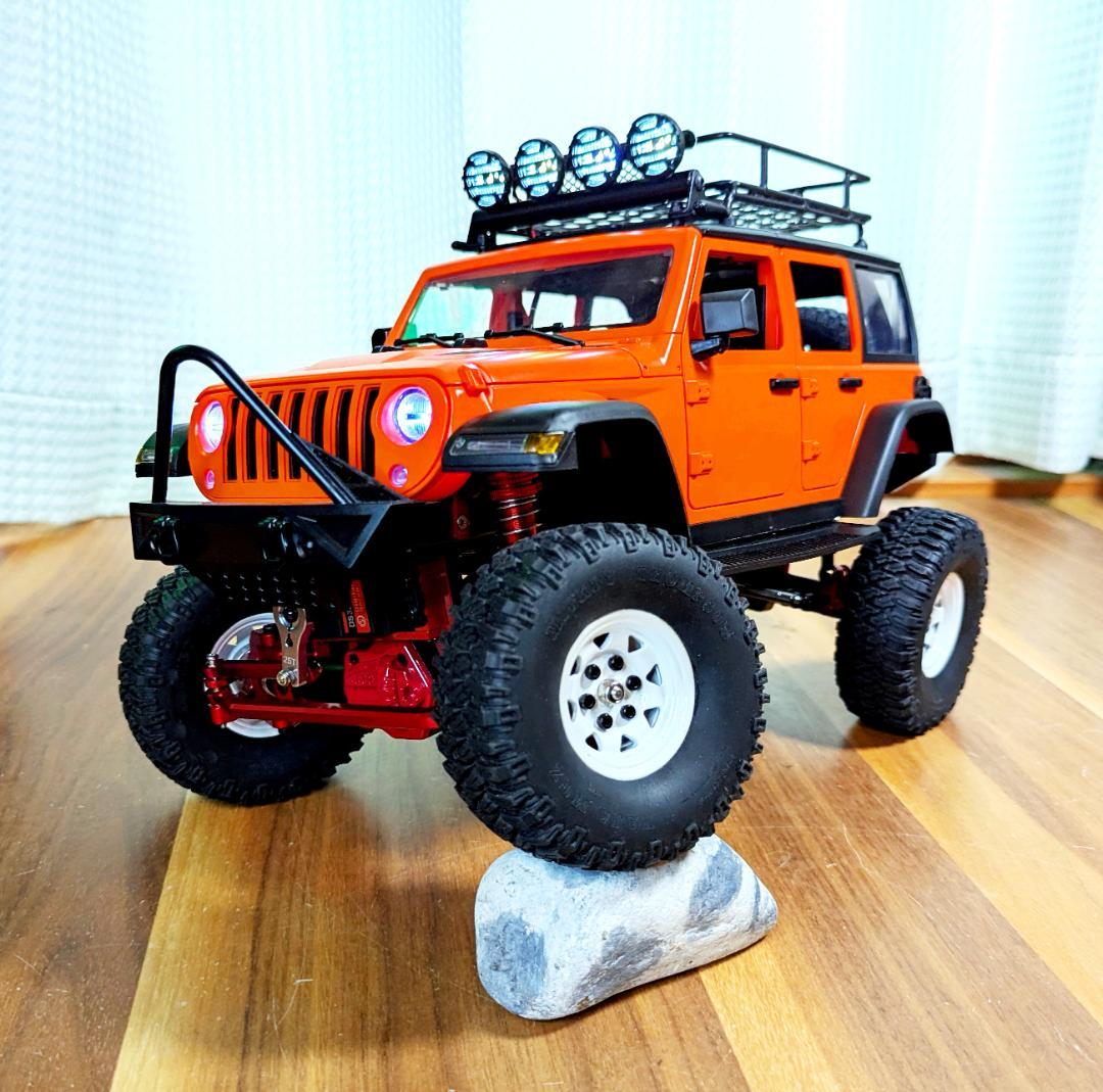 【動作OK綺麗！】MN-128 1/12 RCカー LEDライト付き