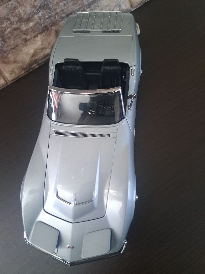 1/18 オートアート シボレーコルベットC3コンバーチブル