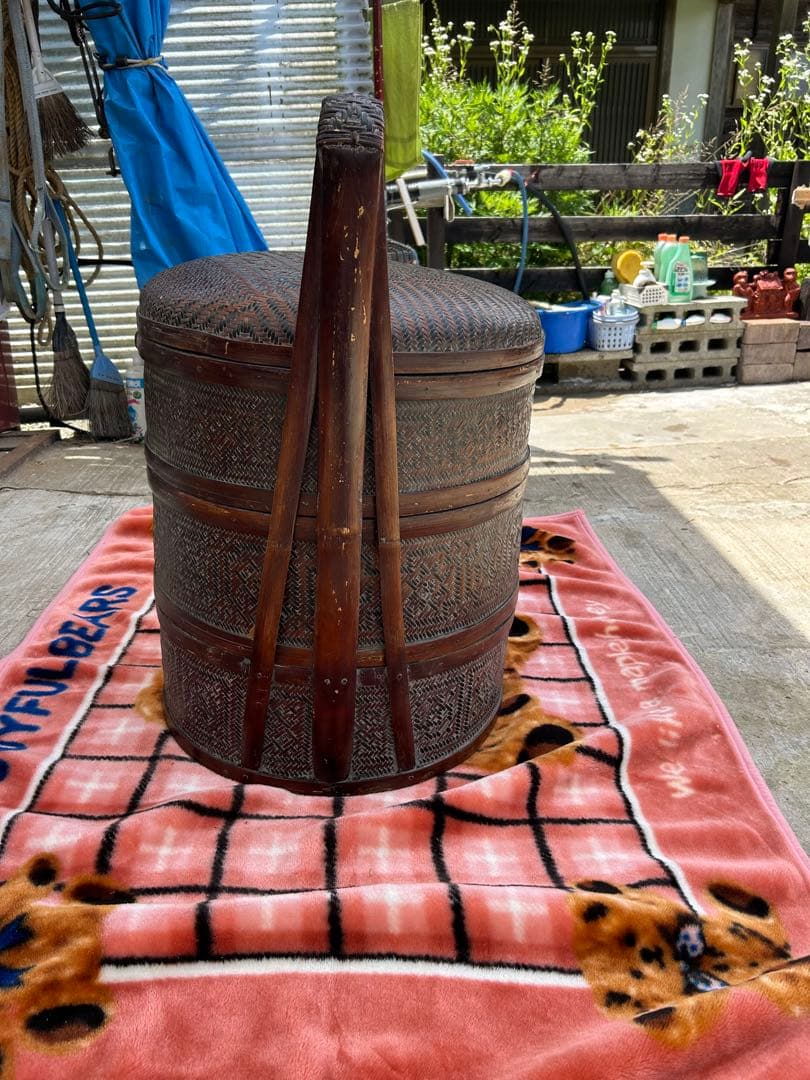 ダークブラウンの円筒形収納スツール 煎茶道具大型